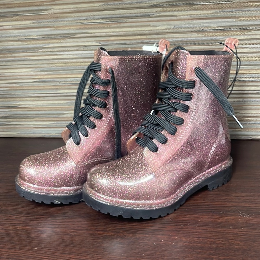 SPLASH boots for the little princess! Perfect for fall/spring